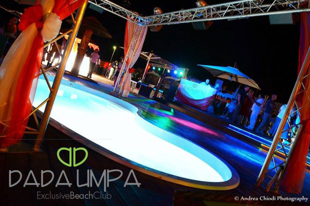 Festa di Laurea Dadaumpa Village Fiumicino: party sulla spiaggia